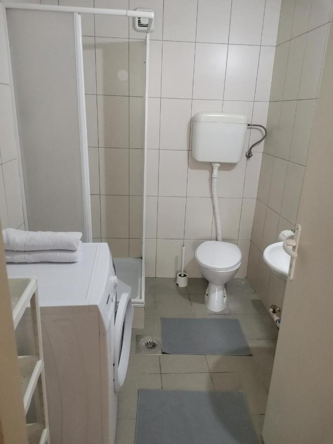 Faris Apartment Donji Milanovac Ngoại thất bức ảnh