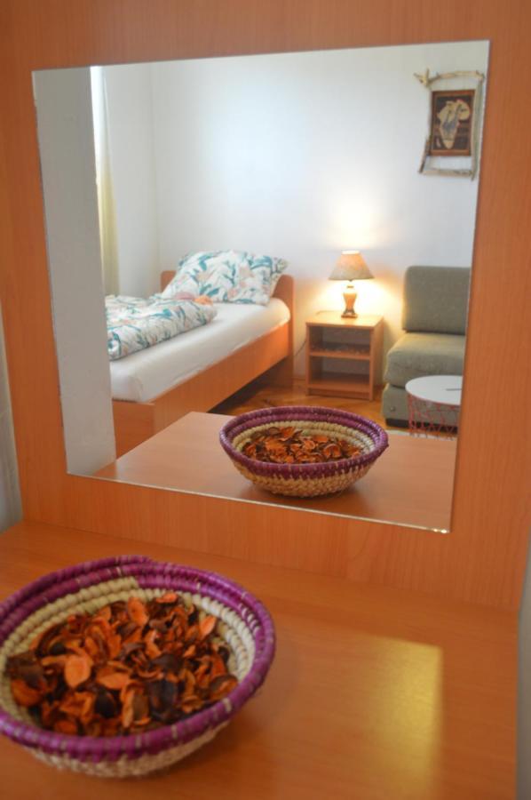 Faris Apartment Donji Milanovac Ngoại thất bức ảnh