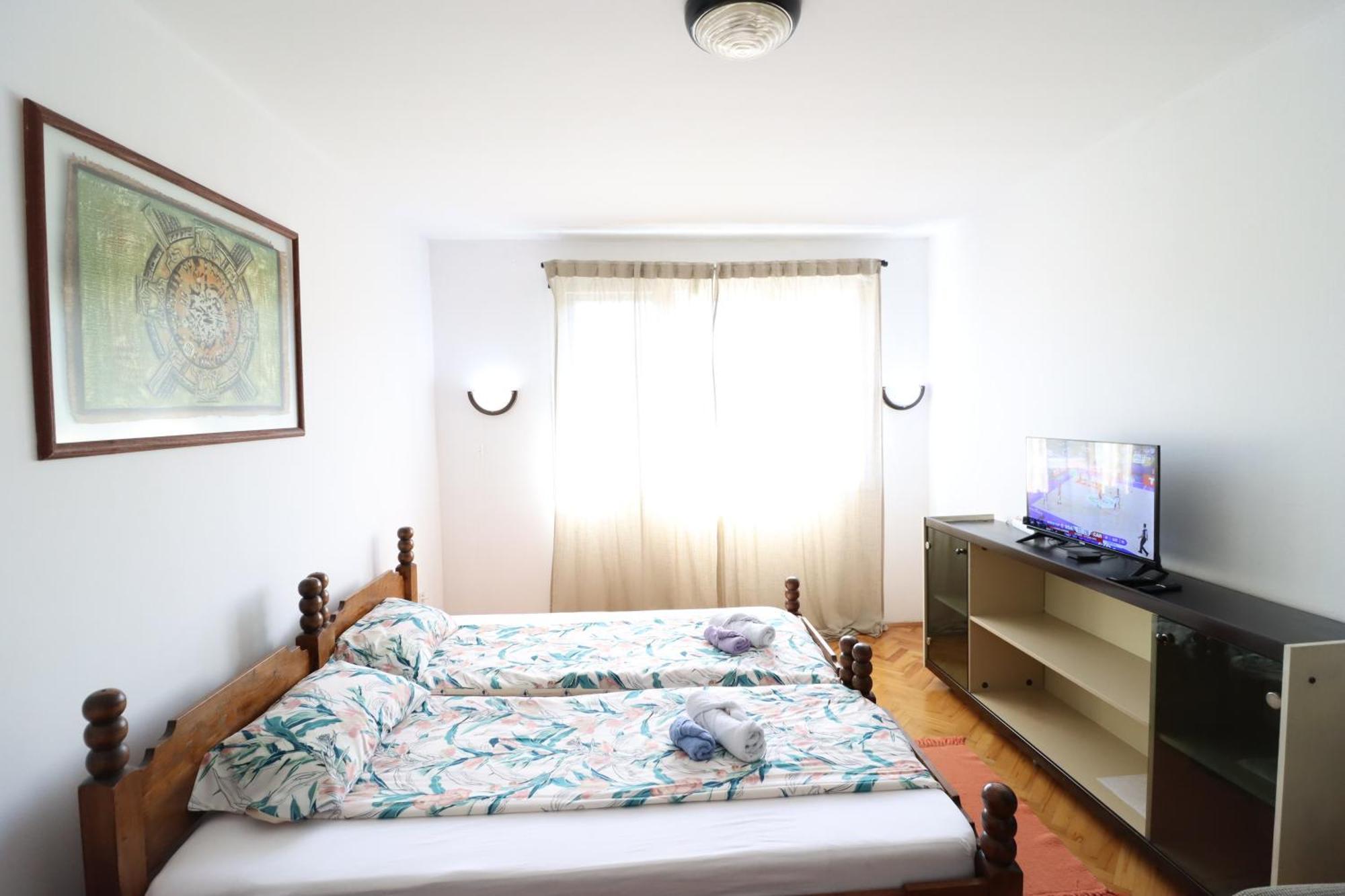 Faris Apartment Donji Milanovac Ngoại thất bức ảnh