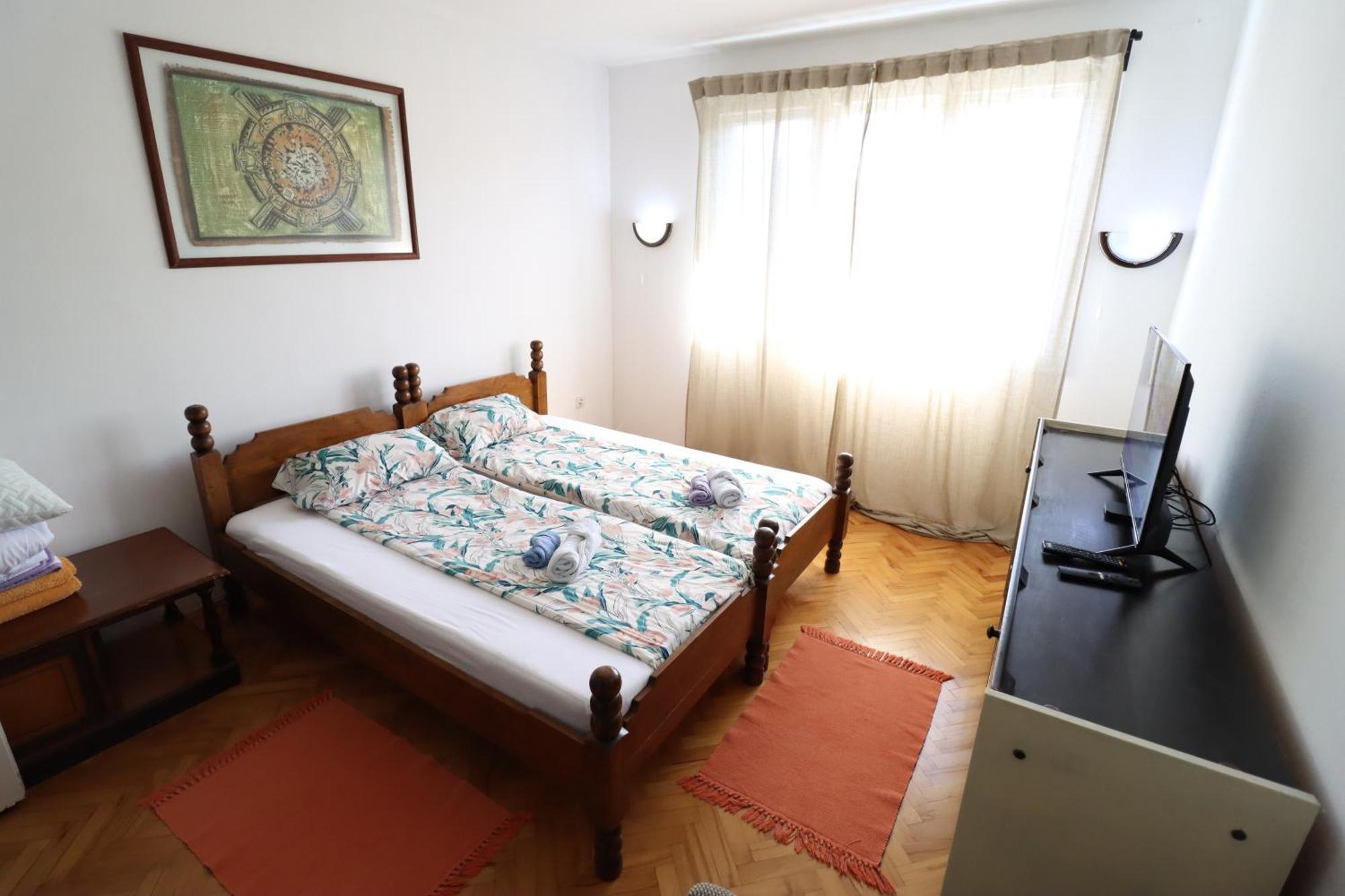 Faris Apartment Donji Milanovac Ngoại thất bức ảnh